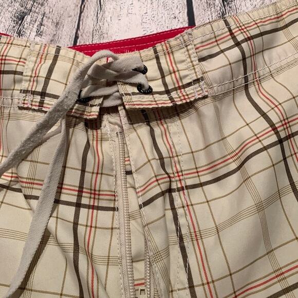 AMERICAN EAGLE Men's Board Shorts / Size: 30 - Picture 4 of 8